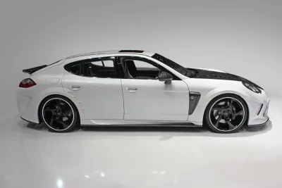 Porsche - Panamera
